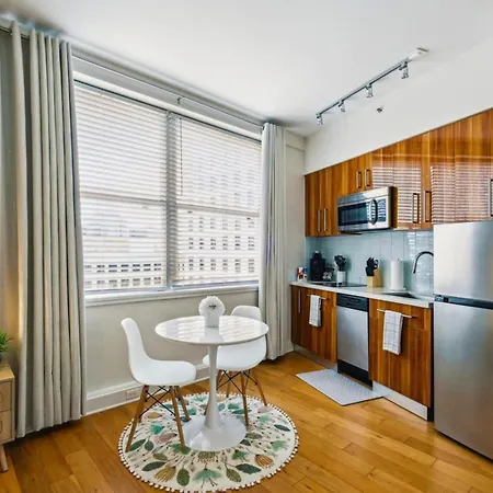 Apartment Delightful Downtown Modern *
