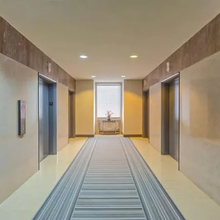 Apartment Delightful Downtown Modern