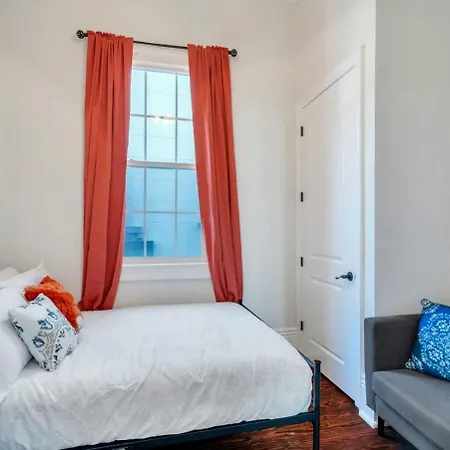 Holiday home Treme W Plunge Pool & Arcade Games