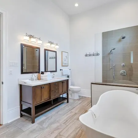 Treme W Plunge Pool & Arcade Games Holiday home New Orleans