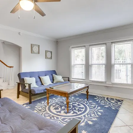 Cozy Retreat - 5 Mi To French Quarter!