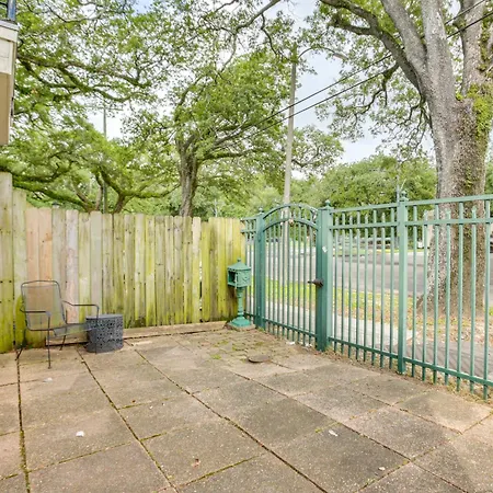 Holiday home Cozy Retreat - 5 Mi To French Quarter!