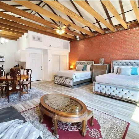 Penthouse Downtown - Walk To Fq! -4a Apartment New Orleans