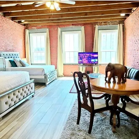 Apartment Penthouse Downtown - Walk To Fq! -4a *
