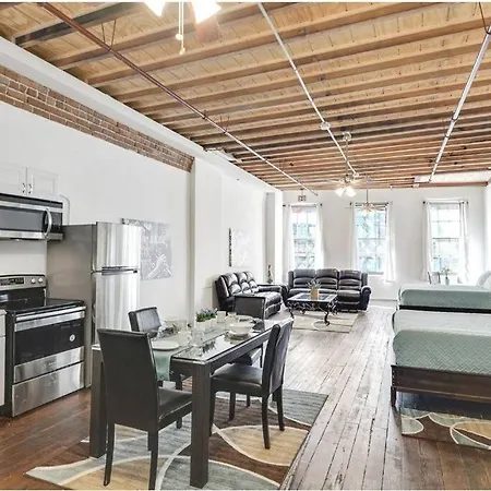 Apartment Downtown Exposed Wood 2 Min Fq New Orleans
