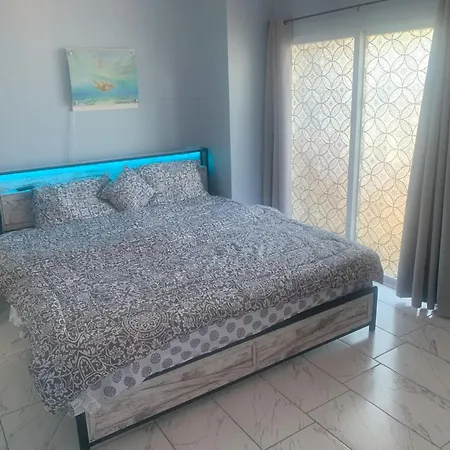 Nola Townhouse, 30 Days Minimum Rent Required Apartment New Orleans