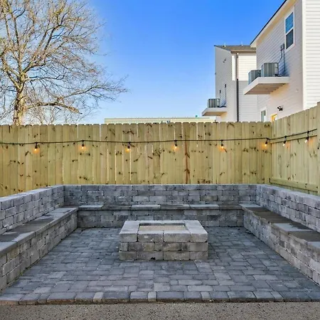 Beautiful Modern With A Twist *