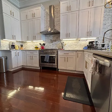 Holiday home Luxe Historic With Pool & Hot Tub New Orleans