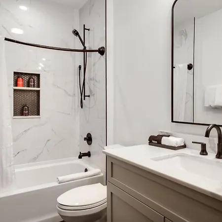 3 Blocks From Superdome And Parade Route 4bd4ba 2 Queen Sleeper Sofa Connecting Unit Sleeps 12 * New Orleans
