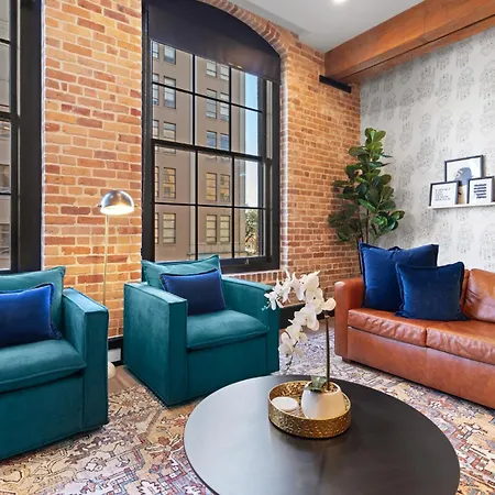 3 Blocks From Superdome And Parade Route 4bd4ba 2 Queen Sleeper Sofa Connecting Unit Sleeps 12