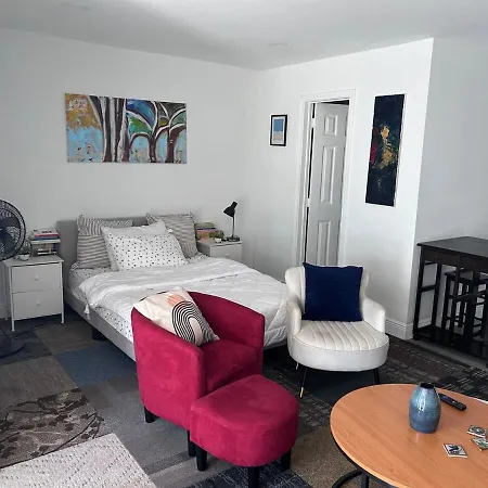 Apartment Cozy 10 Min From Everywhere In *
