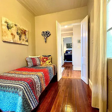 Charming Hideaway New Orleans