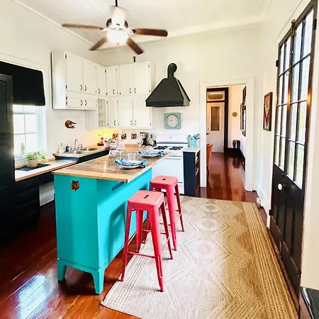 Holiday home Charming Hideaway New Orleans