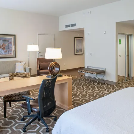 Hotel Hampton & Downtown French Quarter Area New Orleans