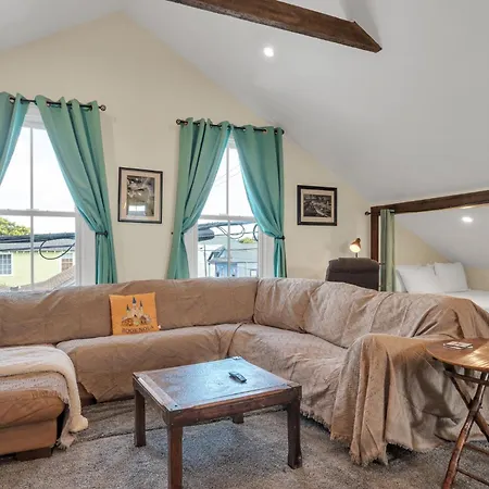 Bed & Breakfast Creole Retreat Near Frenchmen W Patio