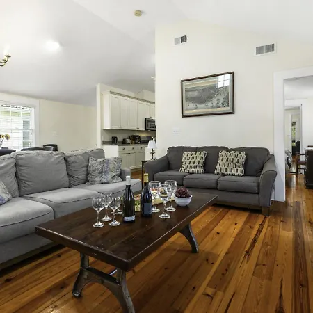 Chic Marigny Retreat Near French Quarter * New Orleans