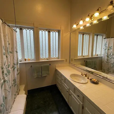 Gorgeous Audubon Park Holiday home New Orleans