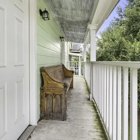 Chic Marigny Retreat Near French Quarter * New Orleans