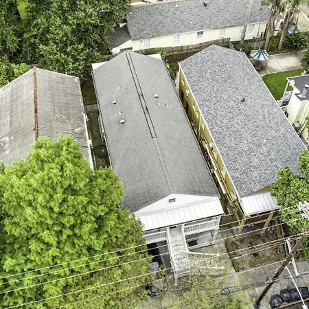 Chic Marigny Retreat Near French Quarter Holiday home