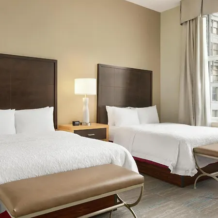 Hampton & Downtown French Quarter Area Hotel New Orleans