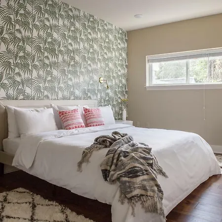 Sonder The Bywater Hotel 4*
