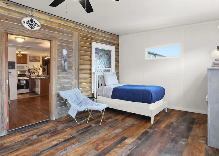 Unique 3Bd \'Urban Cabin\' Close To French Quarter