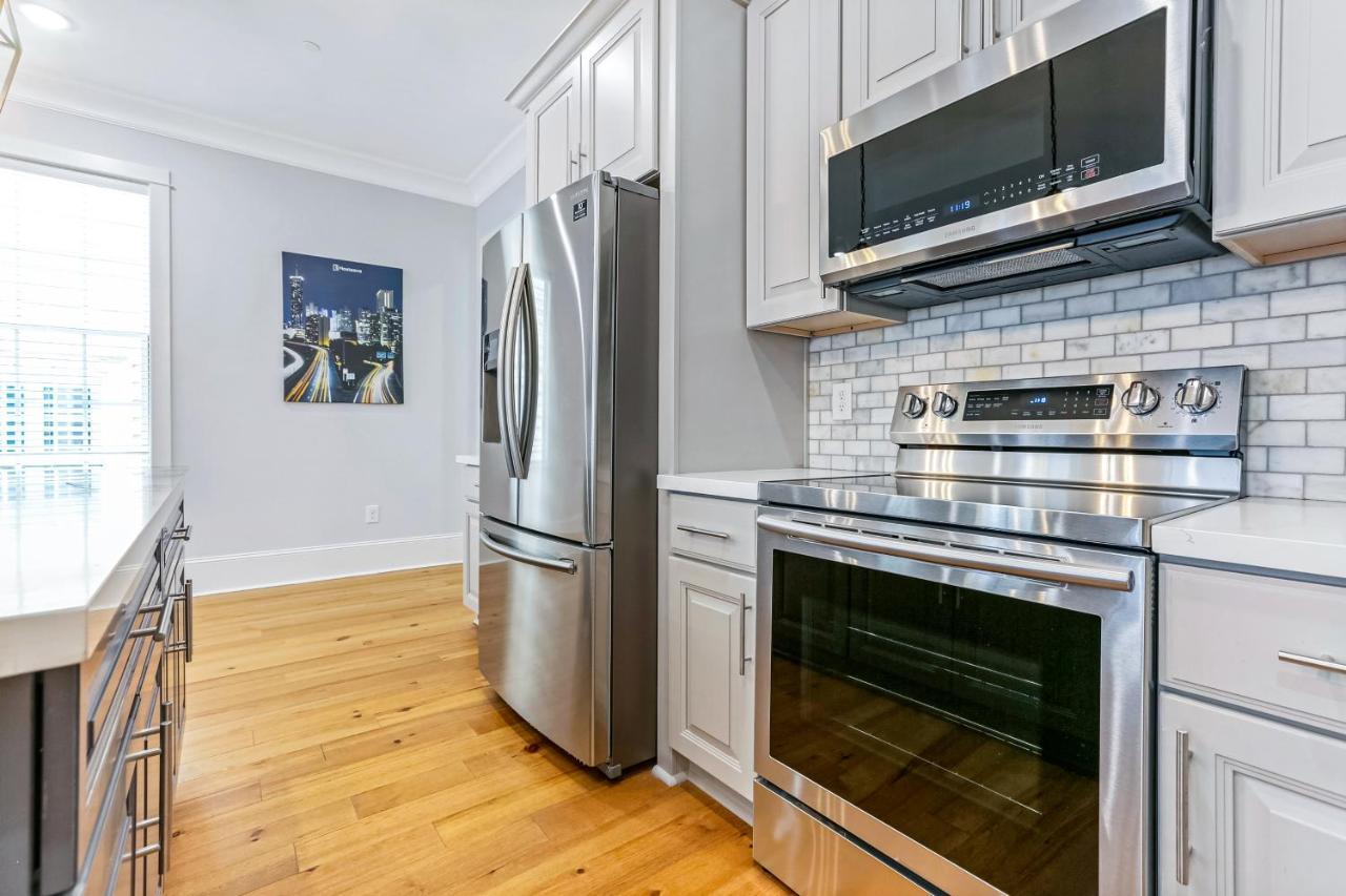 Hosteeva Stunning 4 Bedroom W Pool Steps To St Charles Ave