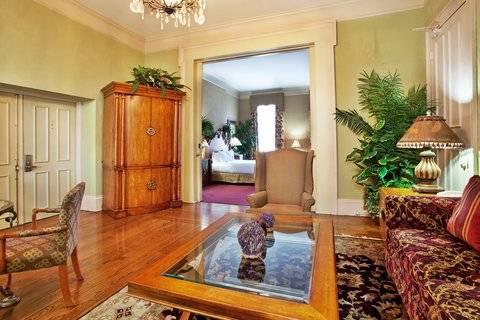 Hotel French Quarter-chateau Lemoyne By Ihg New Orleans