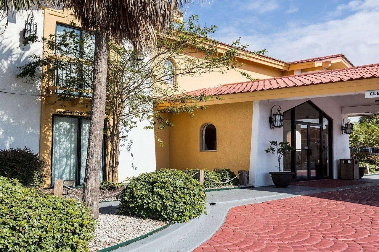 Sunrise & New Orleans