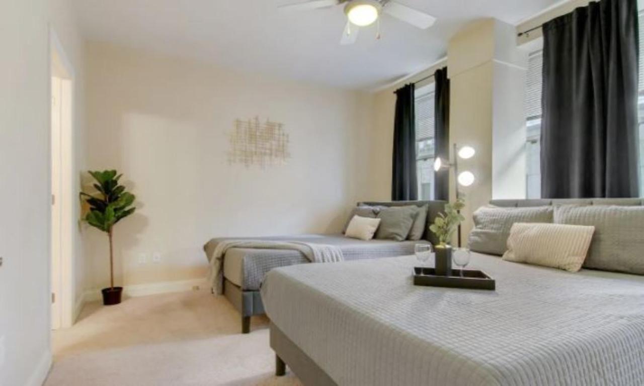 Nola Stays Condominiums
