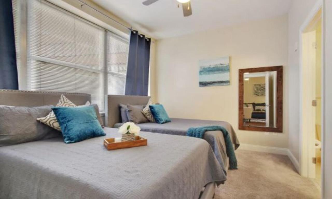 Hotel Nola Stays Condominiums *