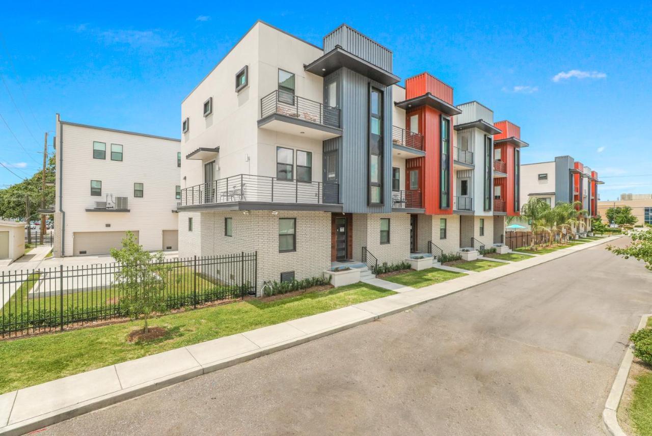 Private Living Near Hot Spots *