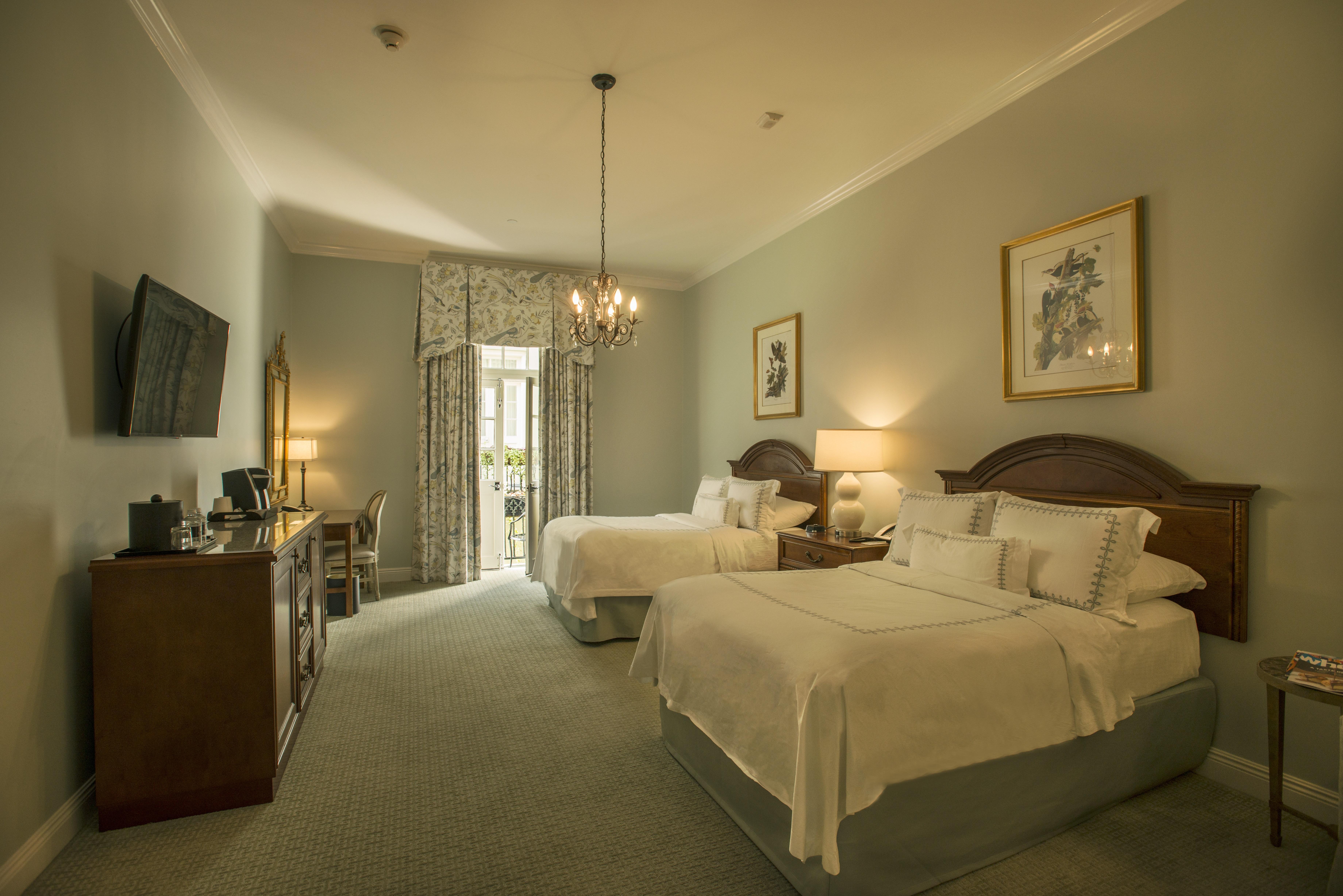 Bienville House Hotel