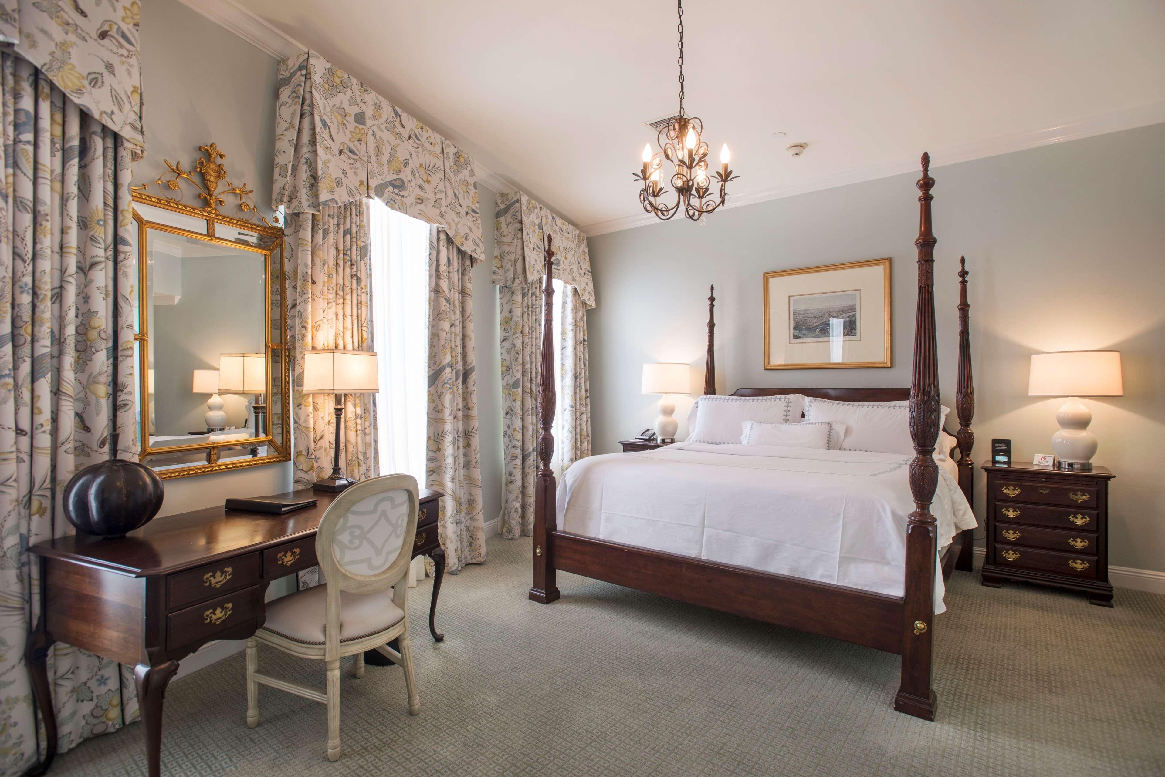 Hotel Bienville House 3*