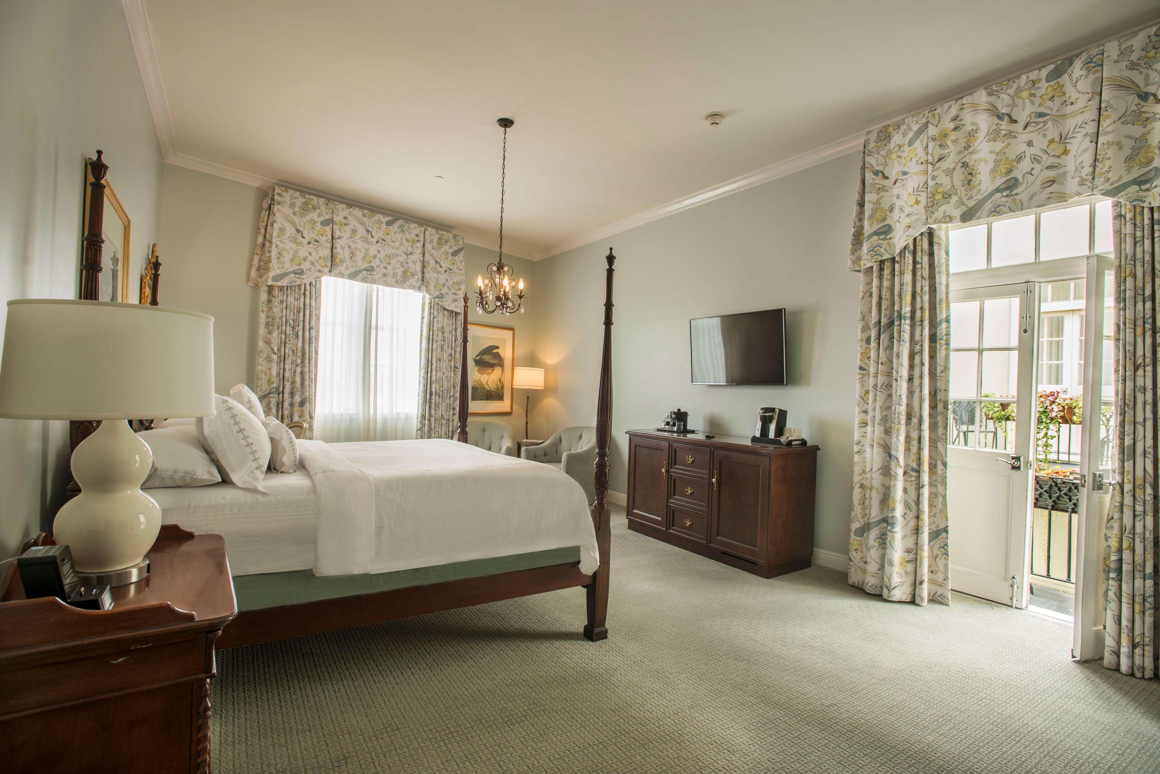 Hotel Bienville House 3*