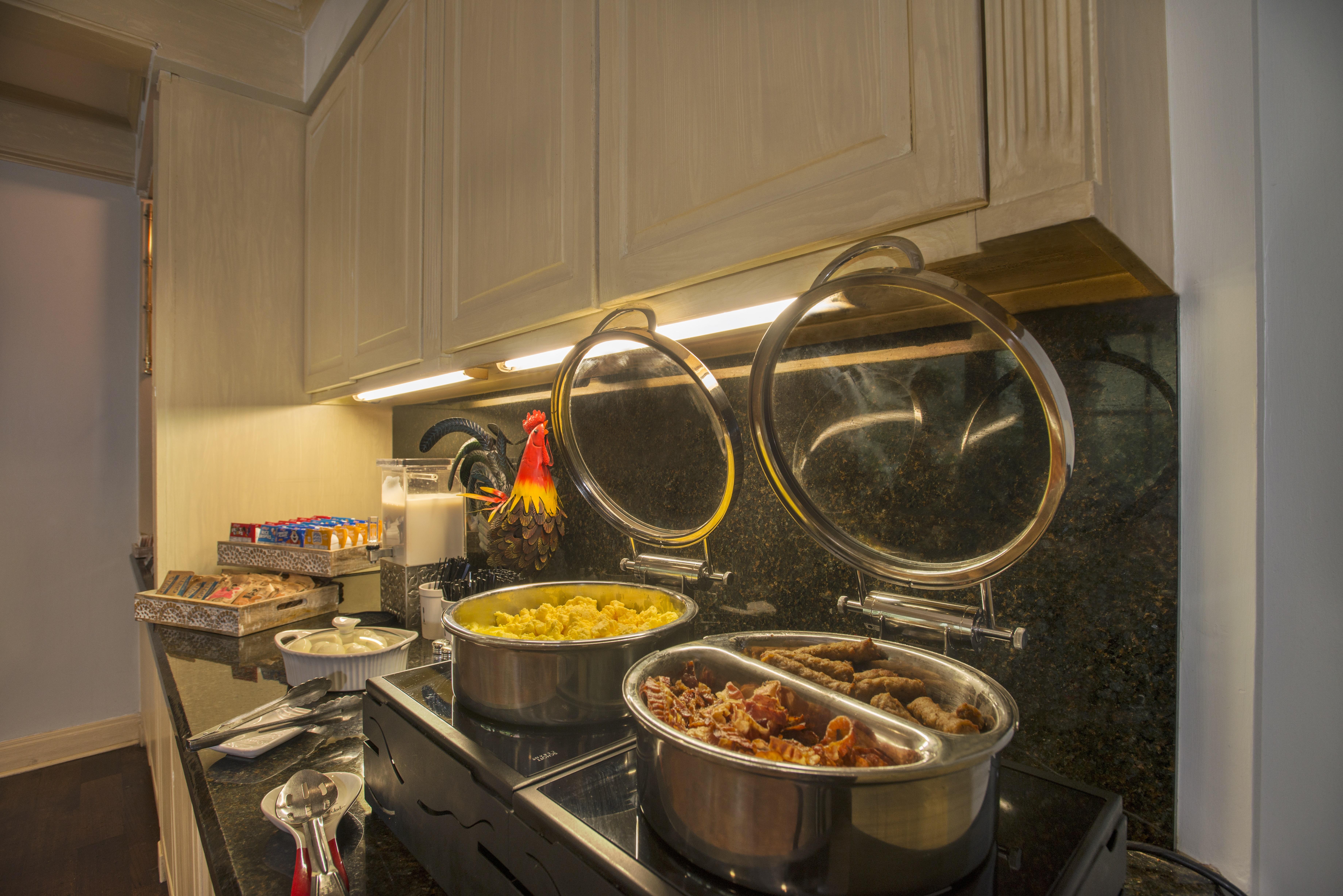 Hotel Bienville House