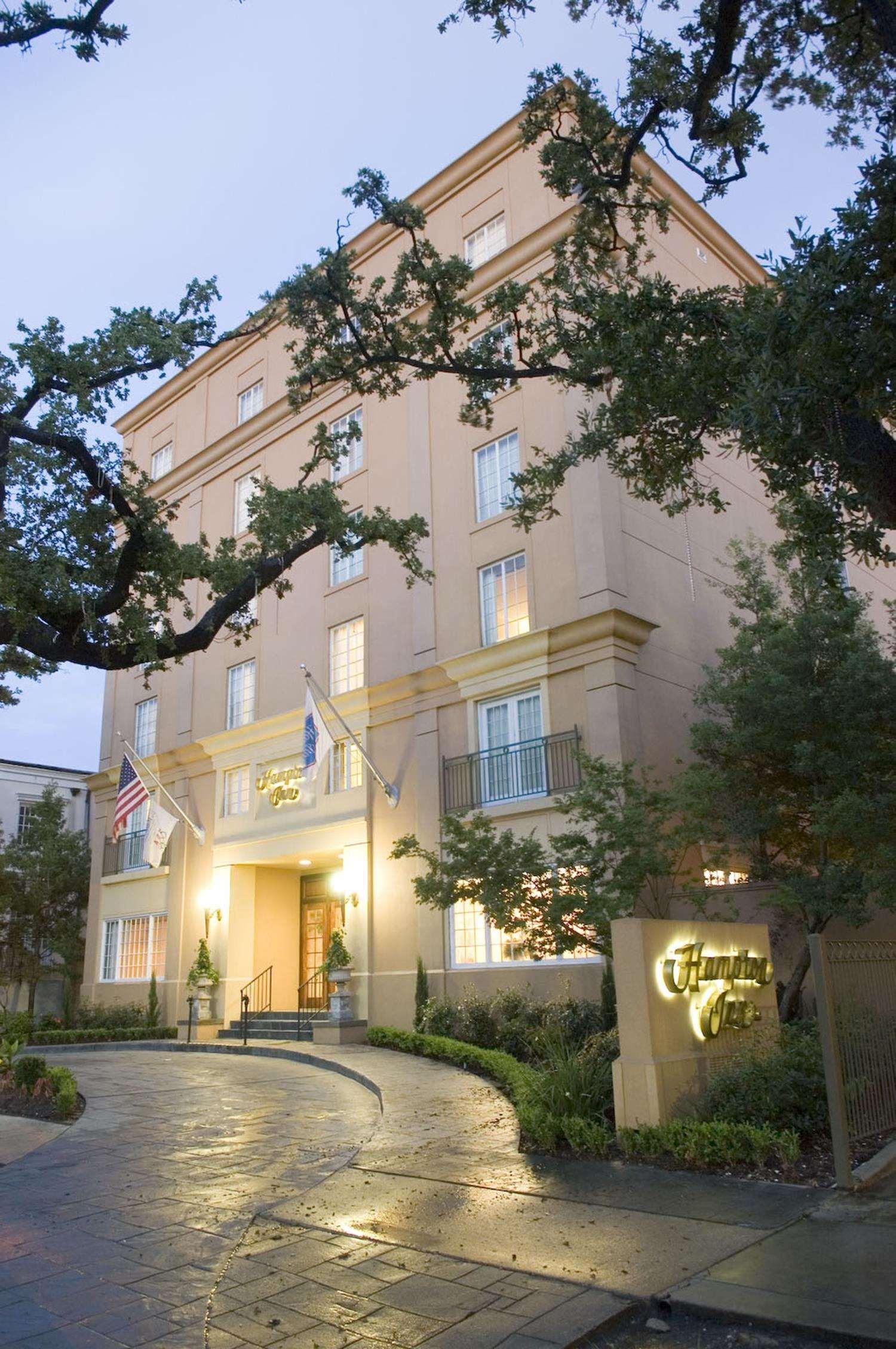 Hampton New Orleans/st.charles Ave 3*
