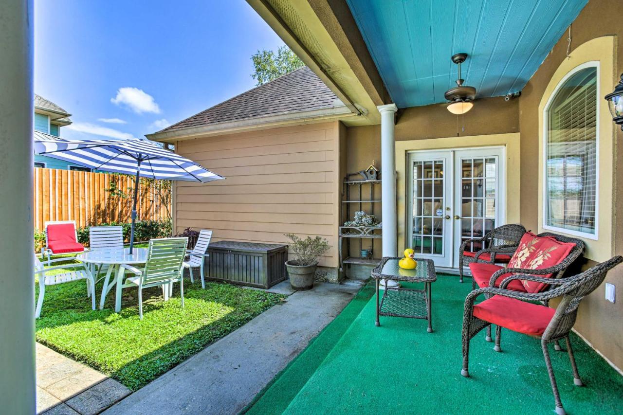 5 Mi To Bourbon St Nola With Fenced Yard!