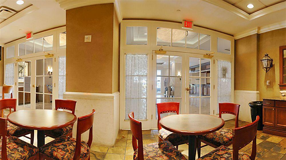 La Quinta & By Wyndham Downtown 3*