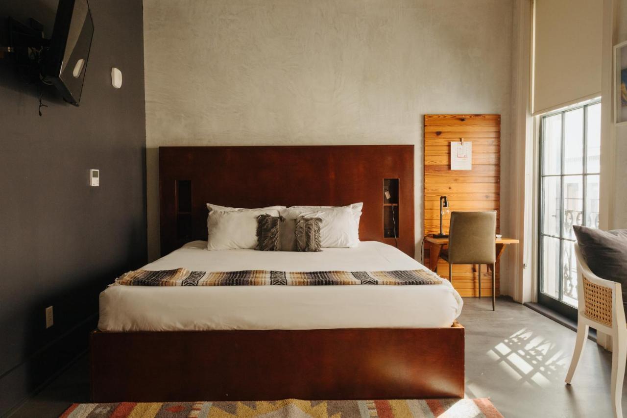 Catahoula 3* New Orleans