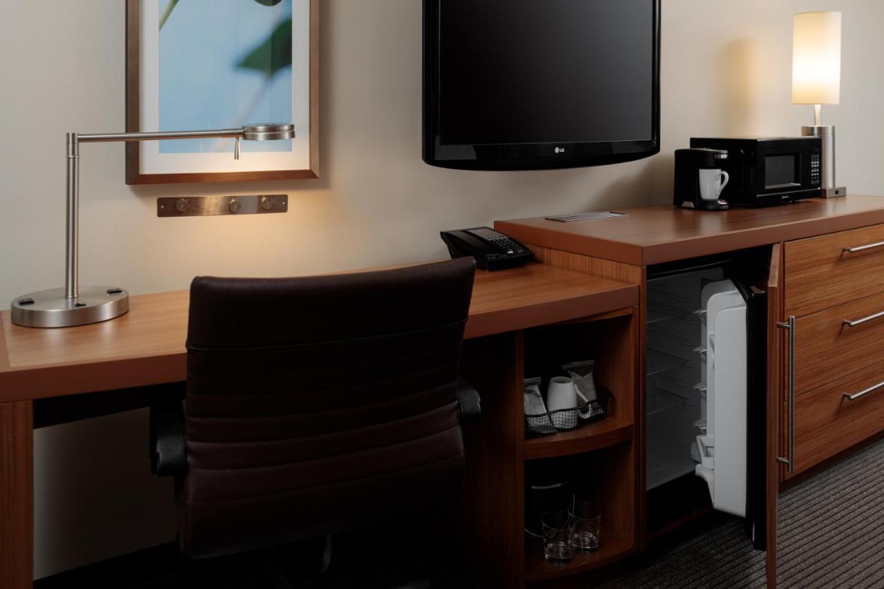 Hotel Hyatt Place Convention Center 3*