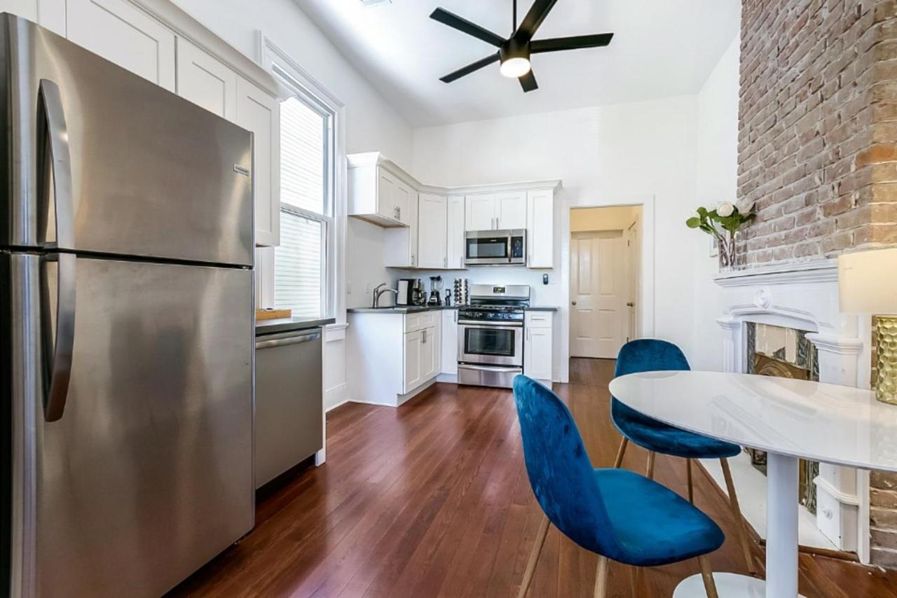 Luxury 4br In Uptown Nola Apartment