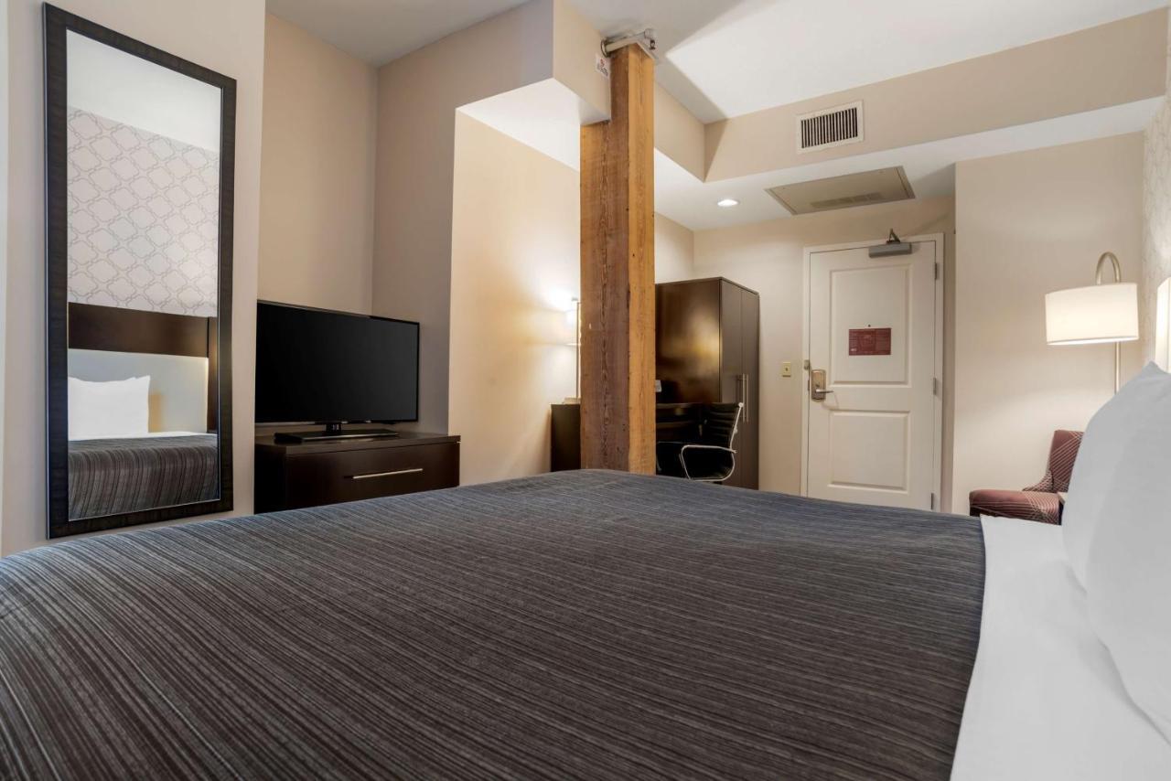 Hotel Western St. Christopher