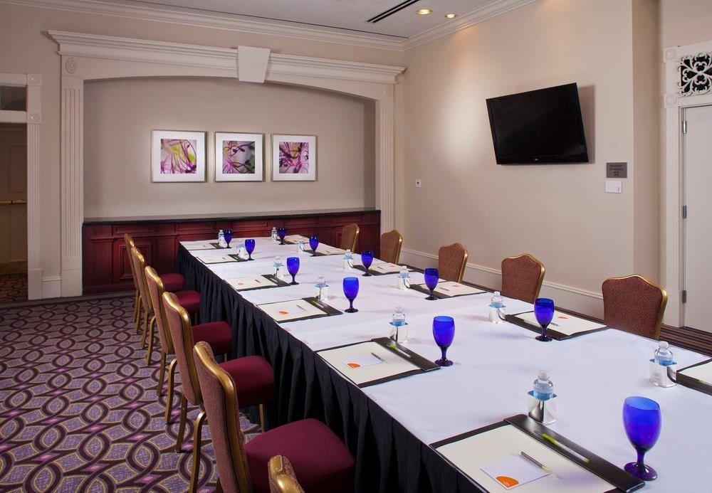 Hotel Courtyard By Marriott French Quarter/iberville New Orleans