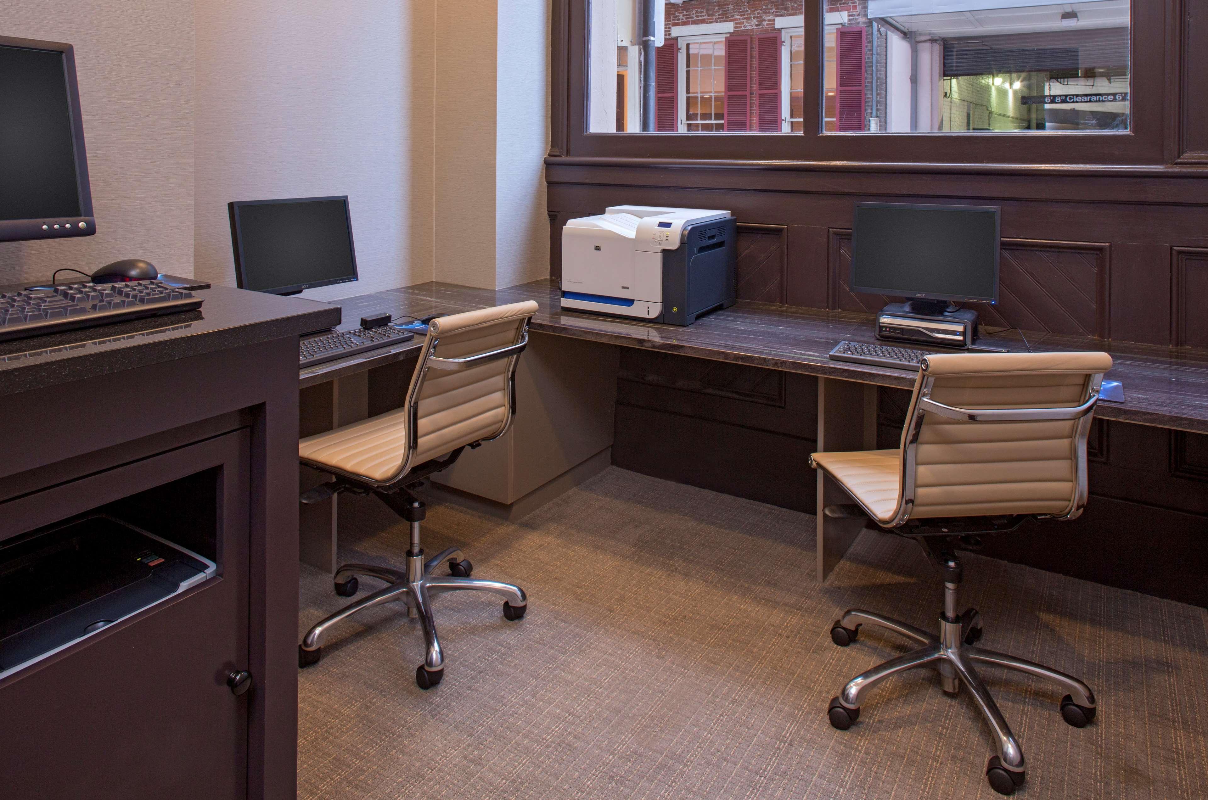 Hyatt Centric French Quarter Hotel 4*