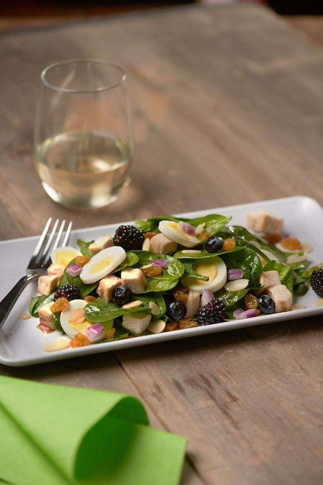 Hyatt Place Convention Center Hotel