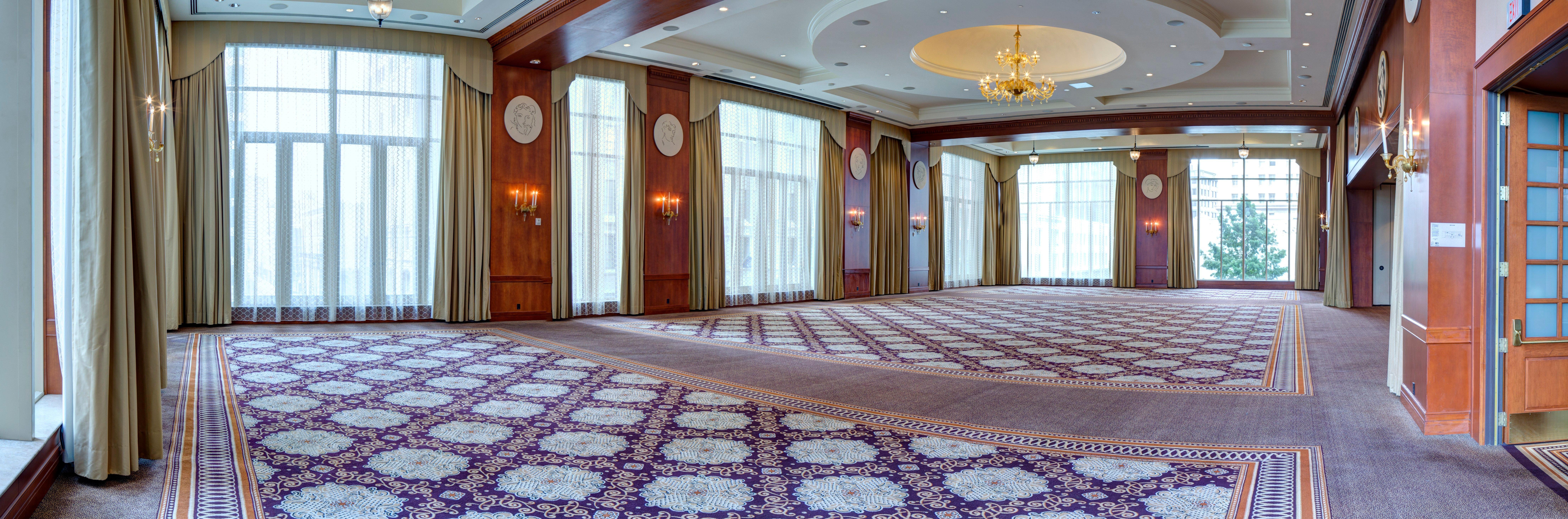 Intercontinental By Ihg Hotel 4*