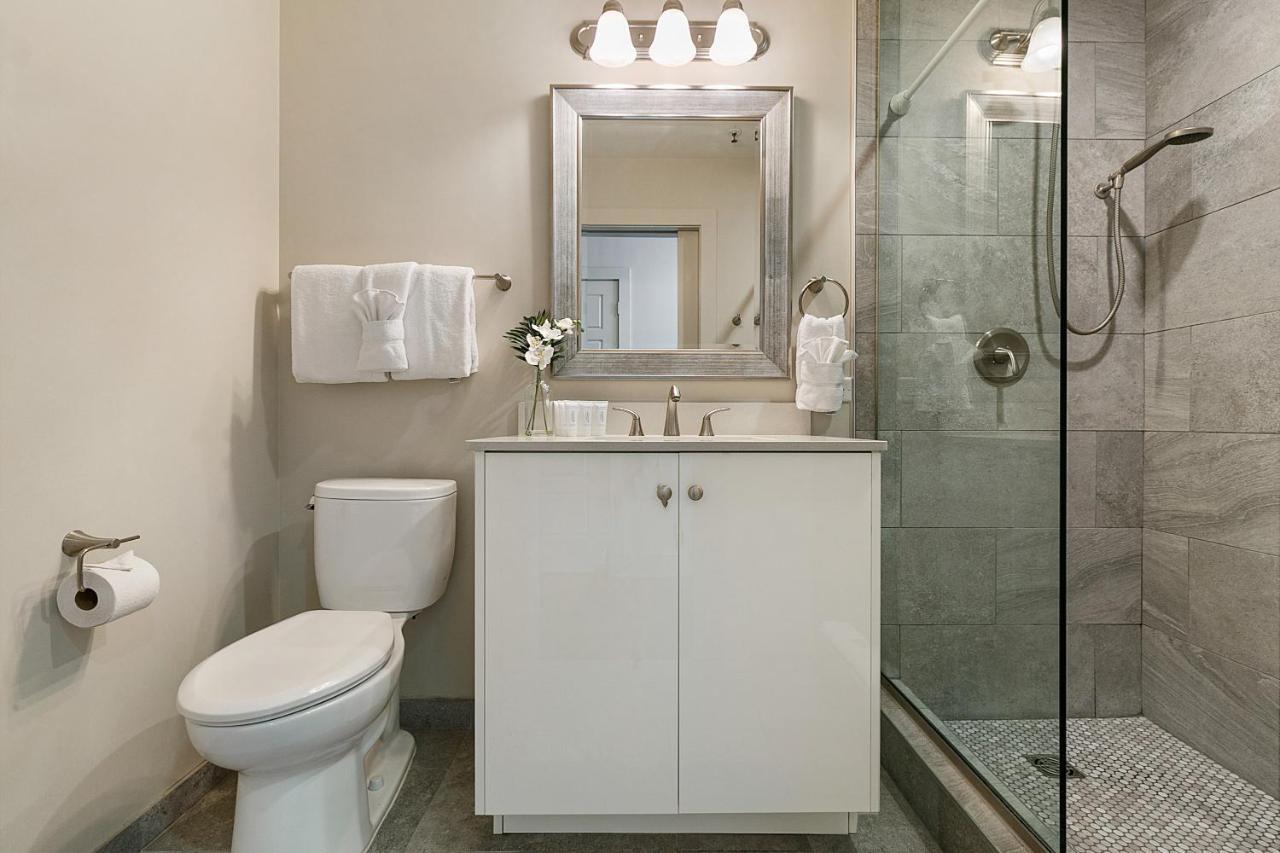 Charming Near French Quarter Apartment