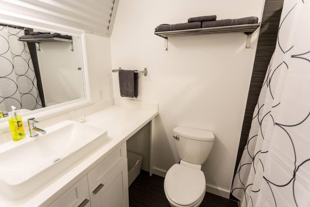 Moon 301 - Crescent Moonrise - 1 Bedroom - 1 Bath Holiday home