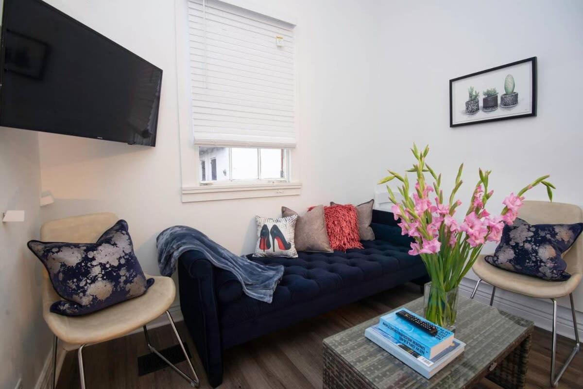 Bed & Breakfast 5 Bedroom - Sleeps 10! Location Next To French Quarter! New Orleans